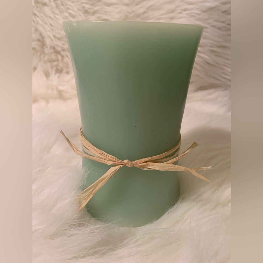 6 inch flameless, flickering candle